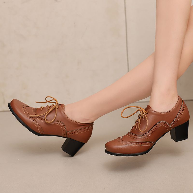 REAVE CAT Brown Women Pumps Ro - Men'S Shoes Size 43 In Us recensione e prezzo