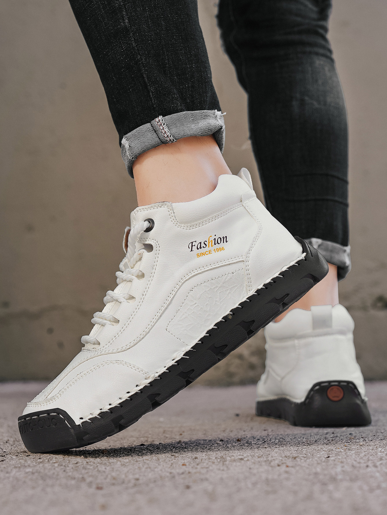 Men's Handmade Mid-Top Casual  - Men'S Shoes Hiking recensione e prezzo