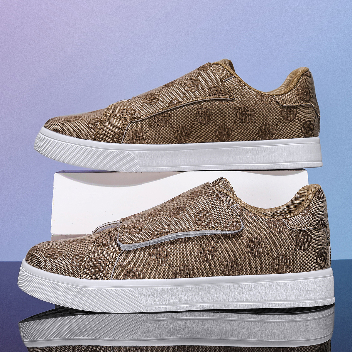 2026 New Men's Vintage Print V - Casual Sneaker Low recensione e prezzo